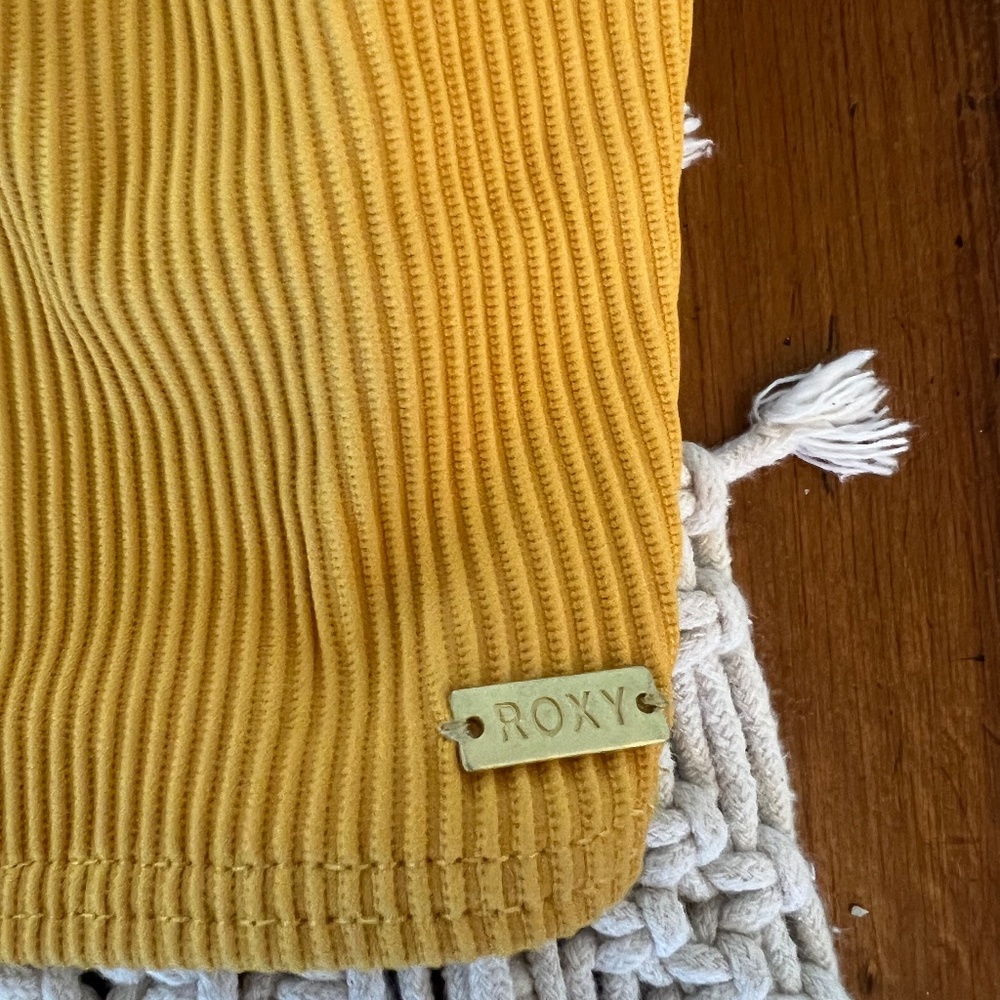 Roxy Yellow Mind of Freedom Ribbed Crop Top - Picture 3 of 6